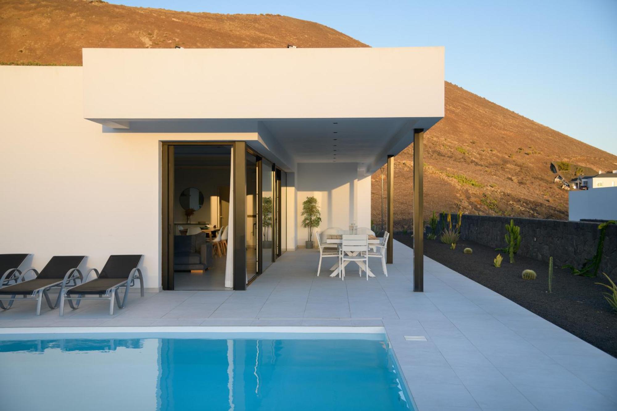 Villa Ainara Tias Bagian luar foto